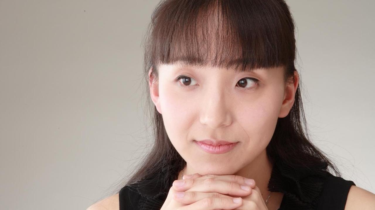 Die Pianistin Akiko Nikami im Porträt
