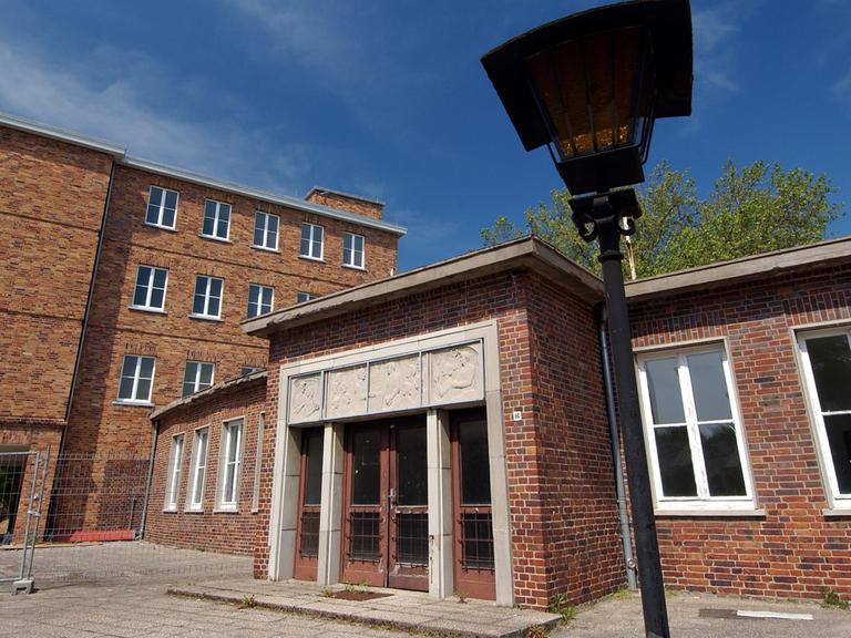 Blick auf die ehemalige Gewerkschaftsschule im brandenburgischen Bernau