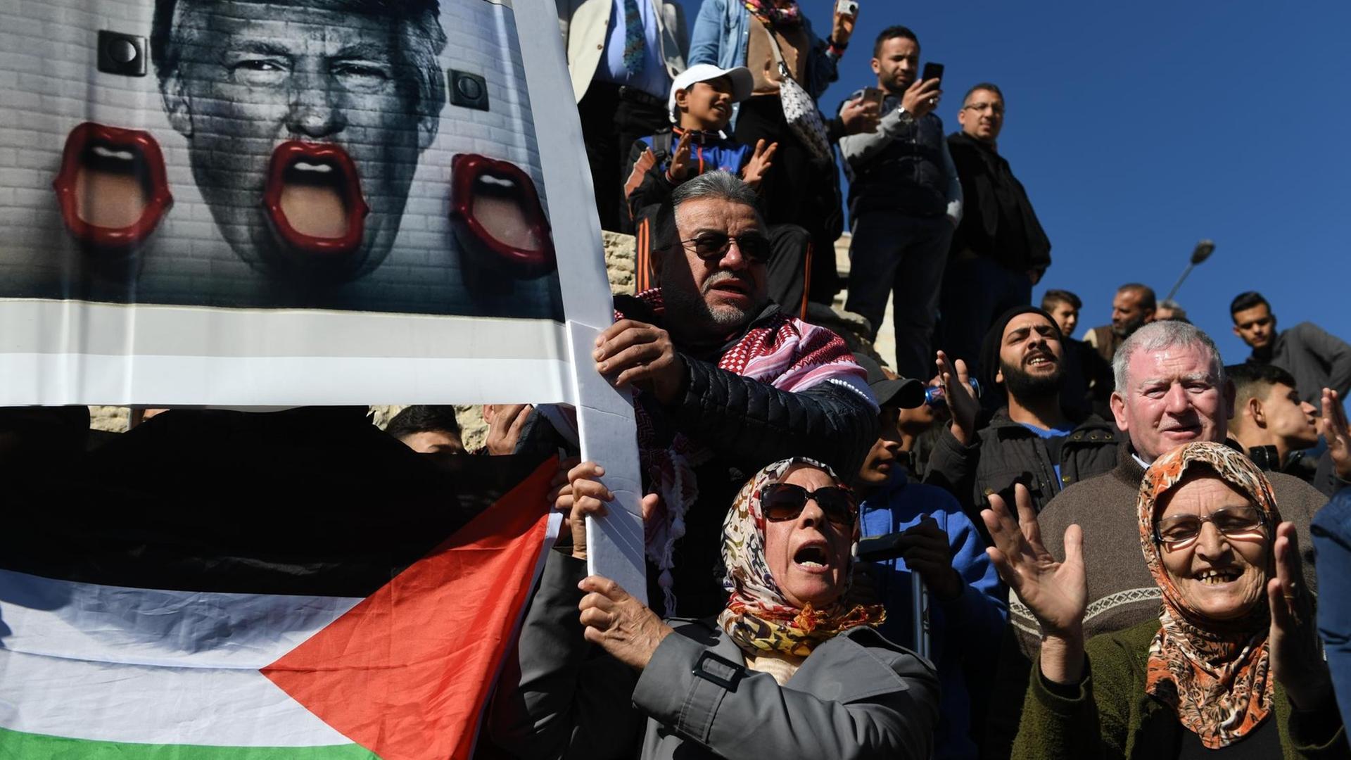 3252827 12/08/2017 Protesters against US recognizing Jerusalem as Israel's capital, in Jerusalem. Valeriy Melnikov/Sputnik Foto: Valeriy Melnikov/Sputnik/dpa |