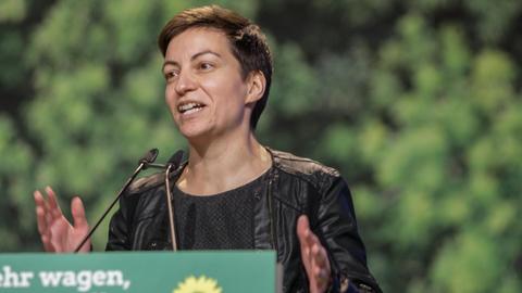 DEU, Deutschland, Nordrhein-Westfalen, Bielefeld, 16.11.2019: Bundesdelegiertenkonferenz, Bündnis 90 Die Grünen. Ska Keller, MdeP *** DEU, Germany, North Rhine-Westphalia, Bielefeld, 16 11 2019 Federal Delegates Conference, Bündnis 90 Die Grünen Ska Keller, MdeP