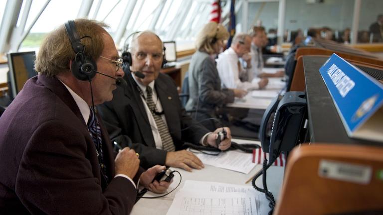 George Diller im Firing Room 4 des Kennedy Space Center 