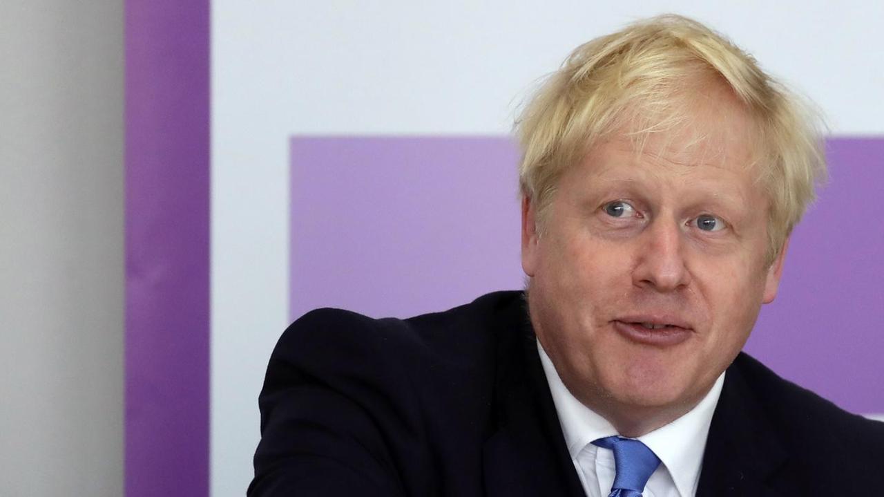 Boris Johnson muss sich als neuer Premier zum ersten Mal bei Wahlen beweisen: Verlieren seine konservativen Tories den Sitz bei den Nachwahlen in Wales, schrumpft seine Mehrheit im Unterhaus auf eine Stimme.