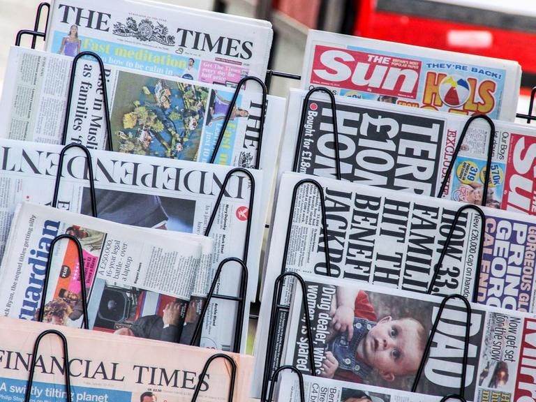 Ein Zeitungsstand in London.