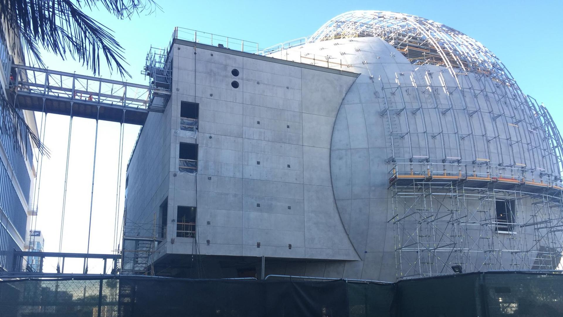 Das Academy Museum (Oscar-Museum) eröffnete 2021 in Los Angeles. Das Academy Museum (Oscar-Museum) eröffnete 2021 in Los Angeles.