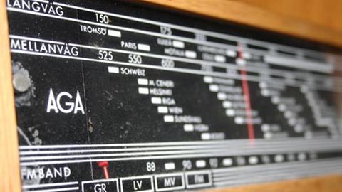 Vor dem Durchbruch des Fernsehens war das Radio wichtige Informationsquelle - und ist es noch heute.