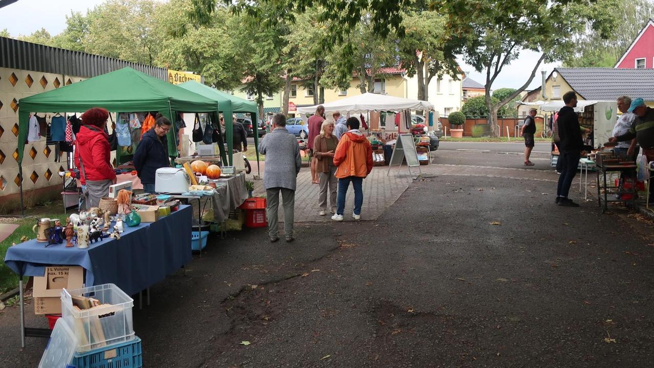 Marktstände in Golzow