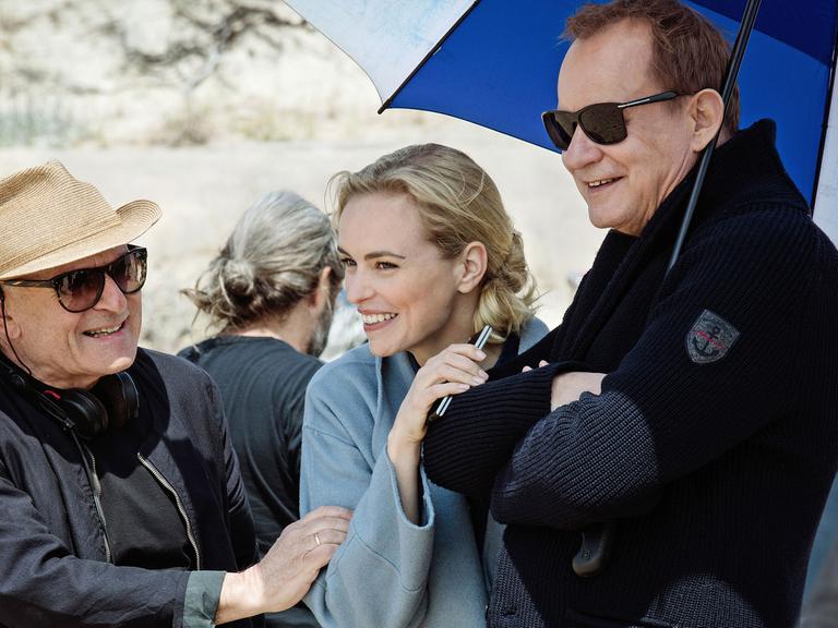 Volker Schlöndorff, Regisseur von "Rückkehr nach Montauk", mit den Darstellern Nina Hoss und Stellan Skarsgård.