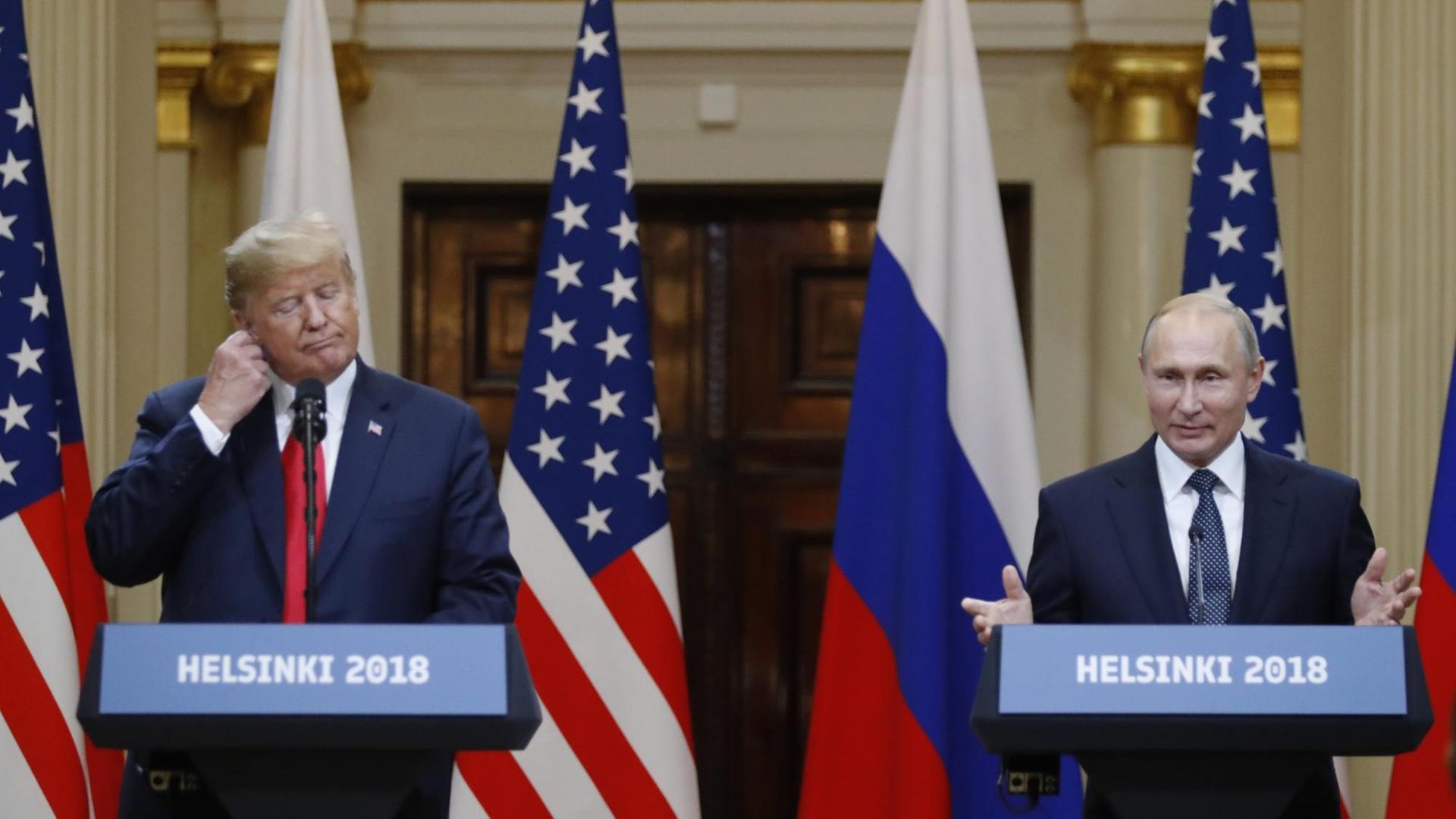 US-Präsident Trump und sein russischer Kollege Putin bei einer gemeinsamen Pressekonferenz in der finnischen Hauptstadt Helsinki