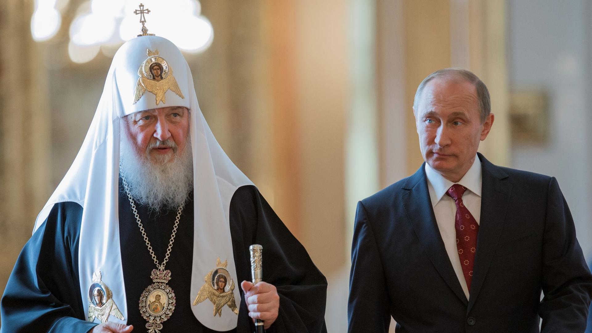 Wladimir Putin und der Patriarch der russisch-orthodoxen Kirche Kyrill