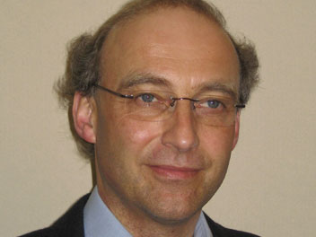 Der Politikwissenschaftler Peter Döge Der Politikwissenschaftler Peter Döge