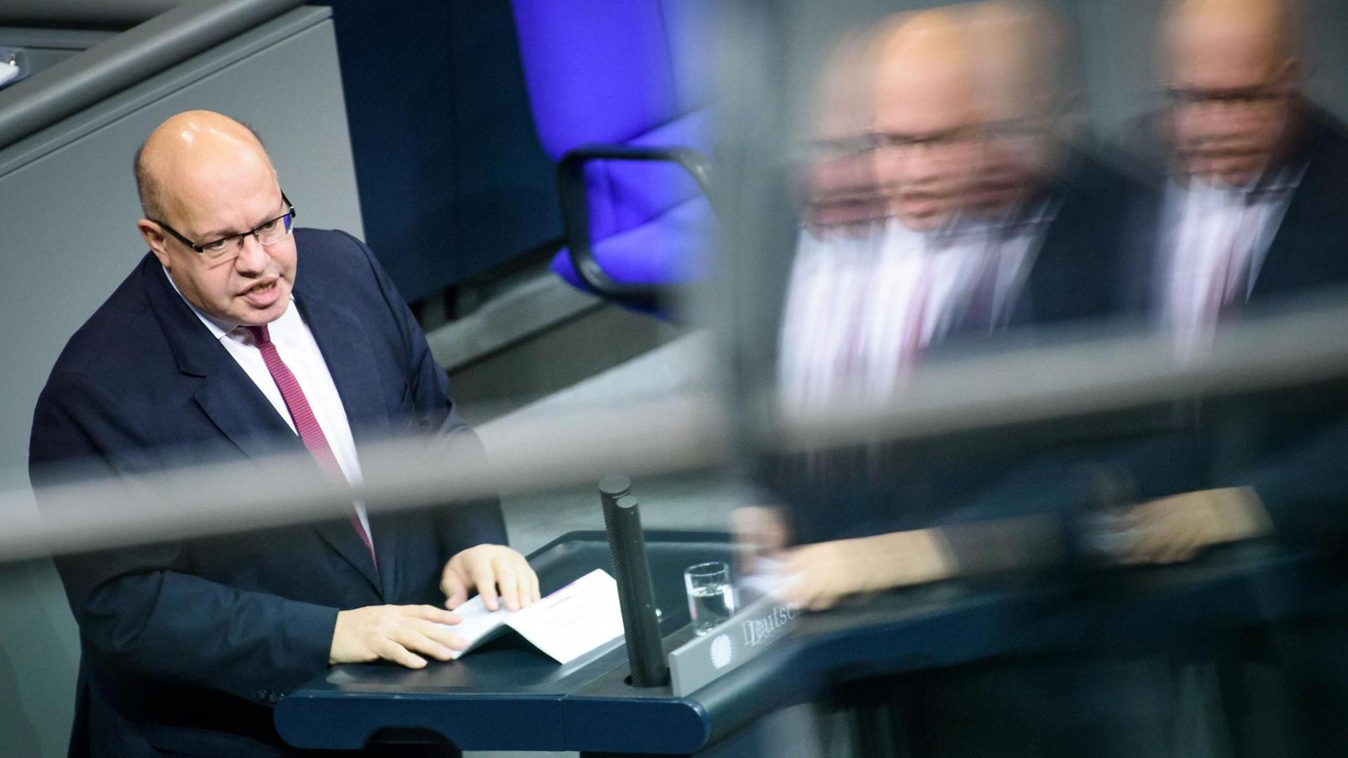 Peter Altmaier (CDU), Bundesminister für Wirtschaft und Energie, während einer Sitzung des deutschen Bundestags