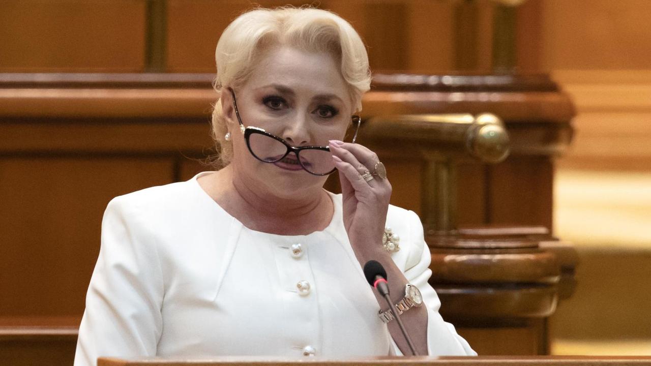 Rumäniens Regierungschefin Viorica Dancila im Parlament.