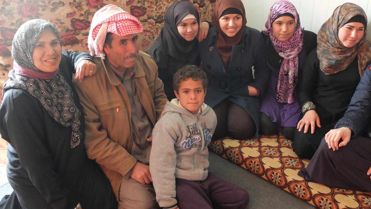Abu Hassan und seine Familie im Flüchtlingscamp Zaatari