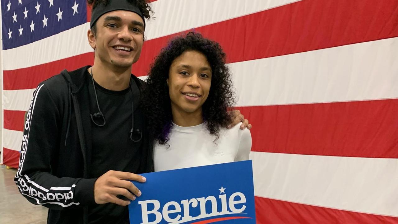 Samuel Picardy und seine Freundin Ashley Madis, Unterstützer von Bernie Sanders auf einer Wahlkampfveranstaltung des US-Senators