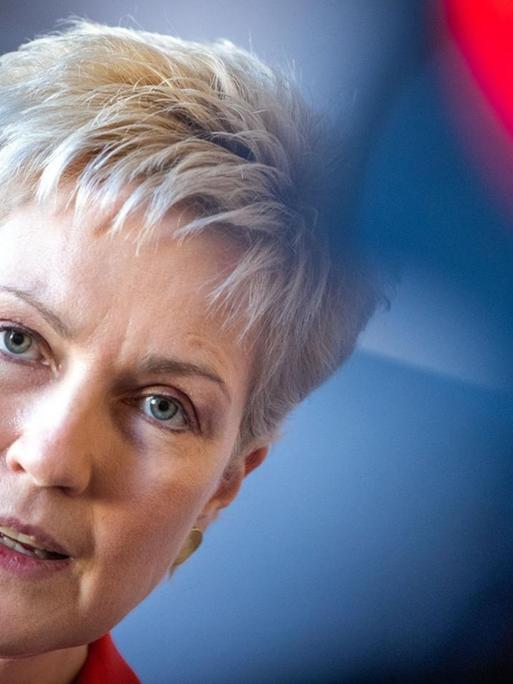Porträt von Manuela Schwesig (SPD), Ministerpräsidentin von Mecklenburg-Vorpommern