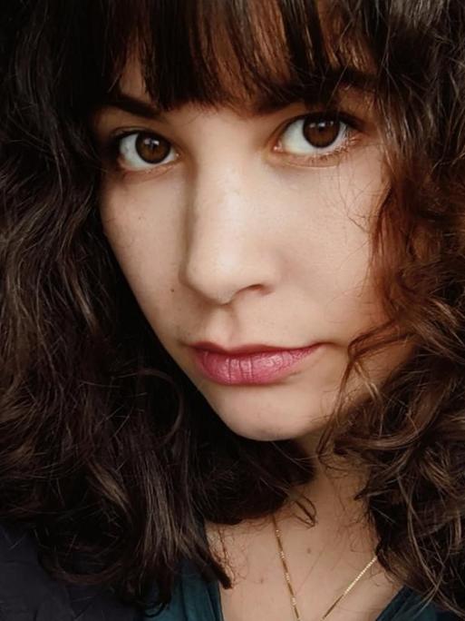 Porträt von Jasmin Schreiber.
