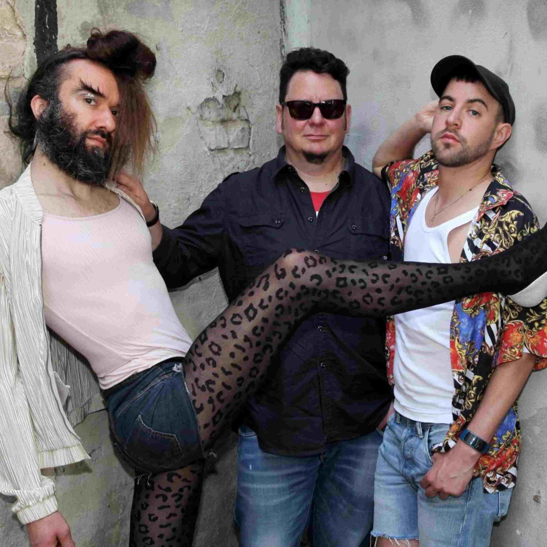 The Revolution Will Be Injected - Hörspiel: Testosteron – eine andere Realität