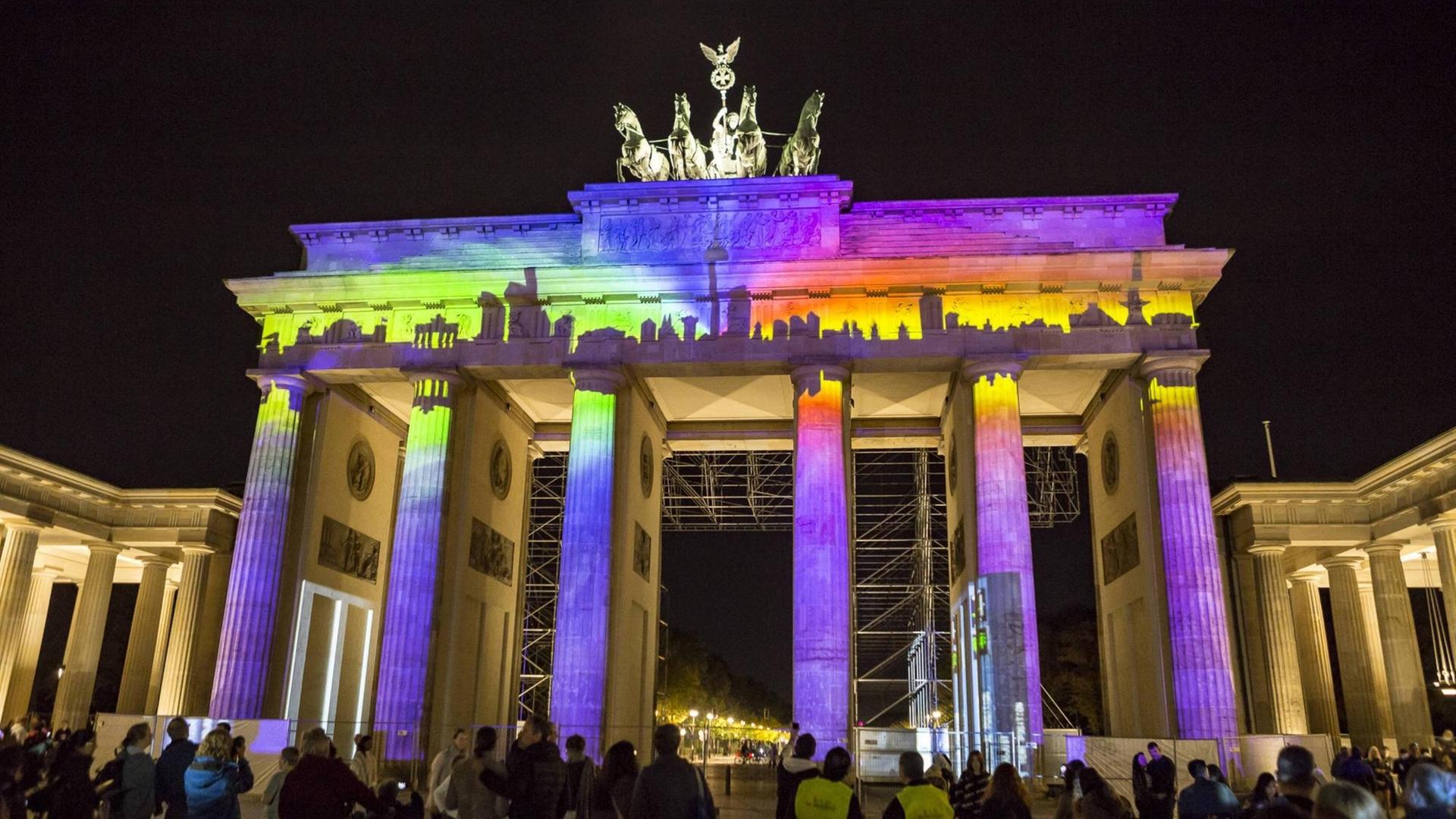 Das Festival of Lights verzaubert Berlin: Tausende Besucher bei Eröffnung 2018