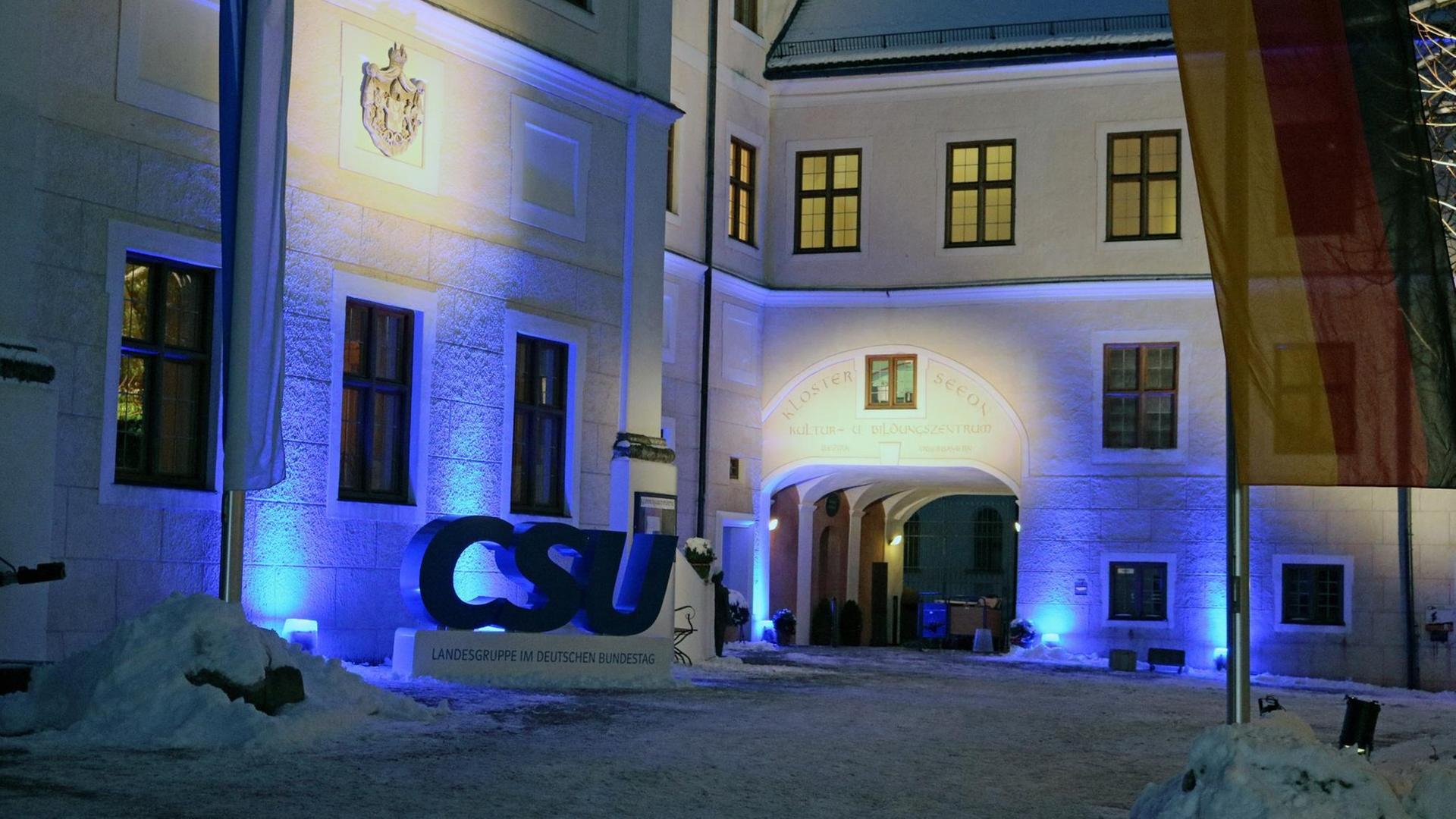 Das Kloster Seeon am Chiemsee, wo die CSU-Landesgruppe sich zur Klausur trifft.