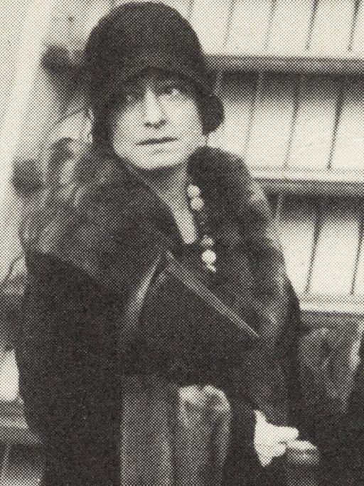 Dorothy Parker, geborene Rothschild (1893-1967). Undatierte Aufnahme.