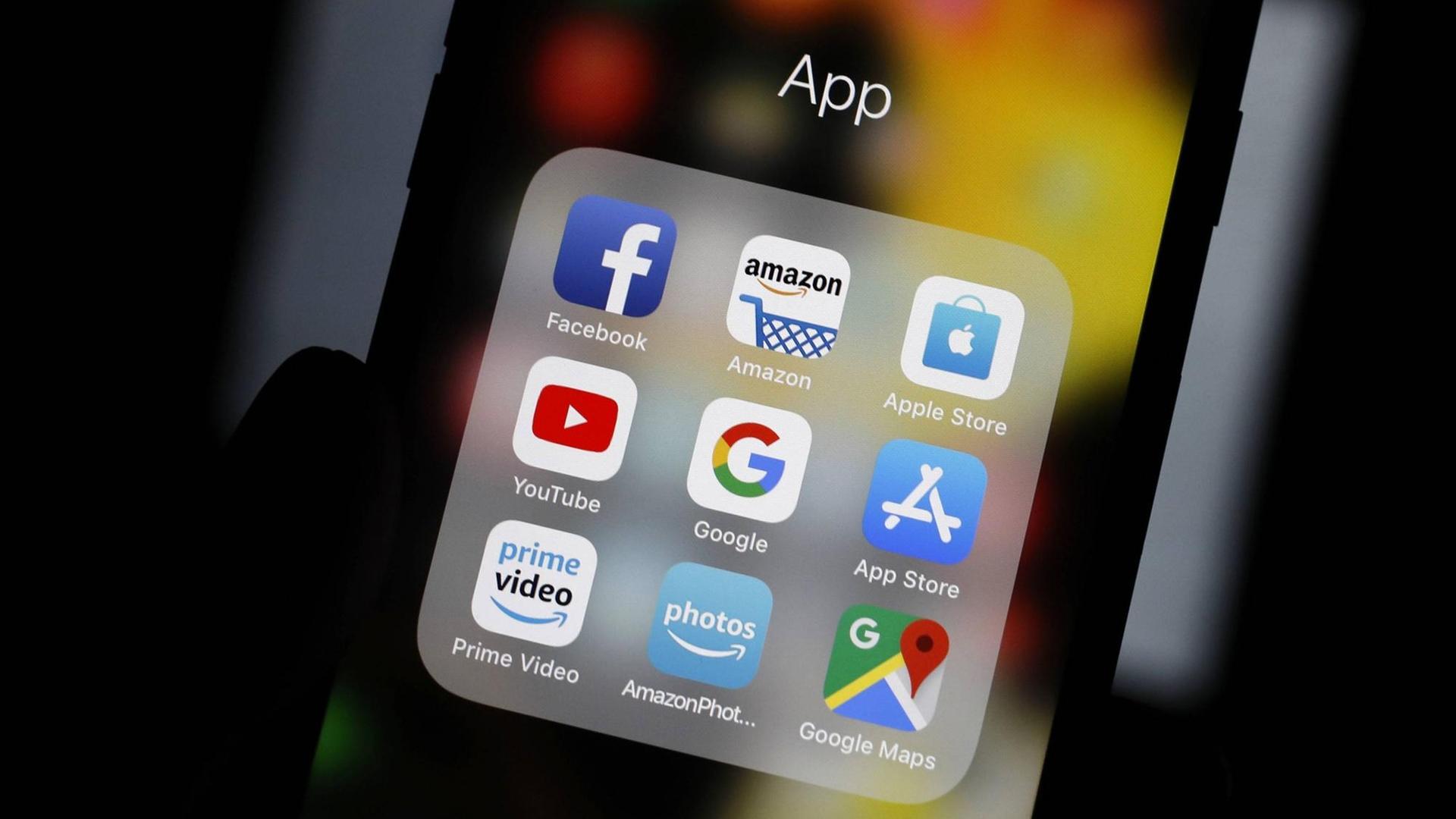 Facebook, Google, Amazon, Apple