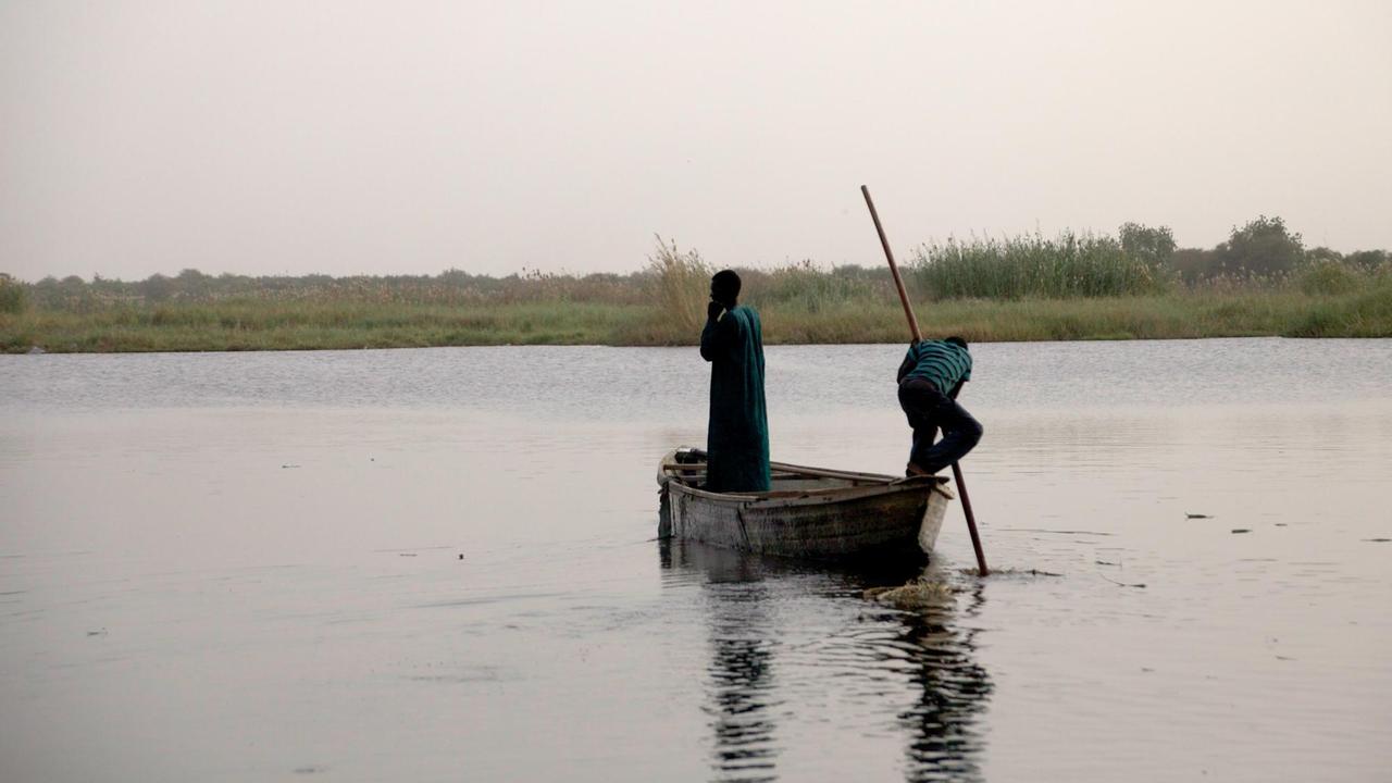 Die nigerianische Regierung hat das Fischen im Tschadsee verboten. 