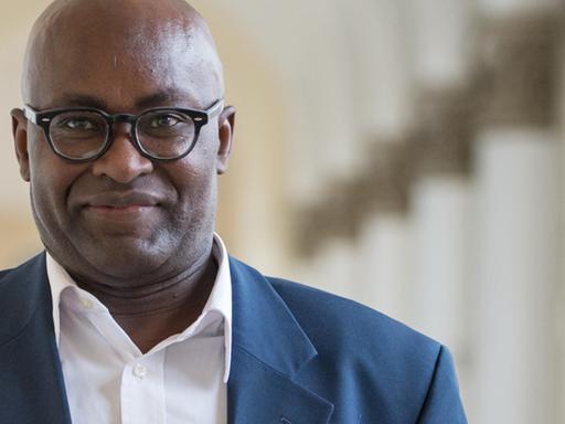 Der Schriftsteller Achille Mbembe 2015 in der Ludwig-Maximilians-Universität in München