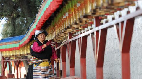 Wissenschaftler sehen in der vermehrten Religiosität in Tibet eine Widerstandsform gegen die chinesischen Machthaber.