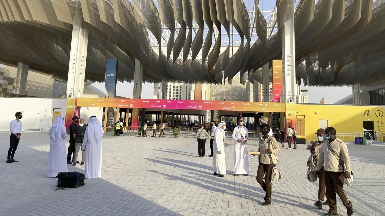 Der Eingang zur Expo 2021 in Dubai 