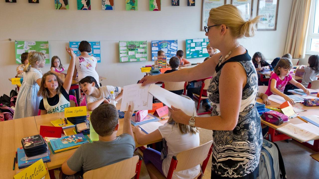 Unterricht in einer 4. Klasse der Potsdamer Grundschule "Am Pappelhain".