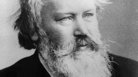 Der deutsche Komponist Johannes Brahms auf einem Foto aufgenommen um 1889