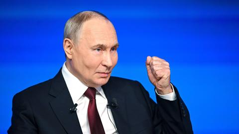 Russischer Präsident Wladimir Putin bei der jährlichen Pressekonferenz