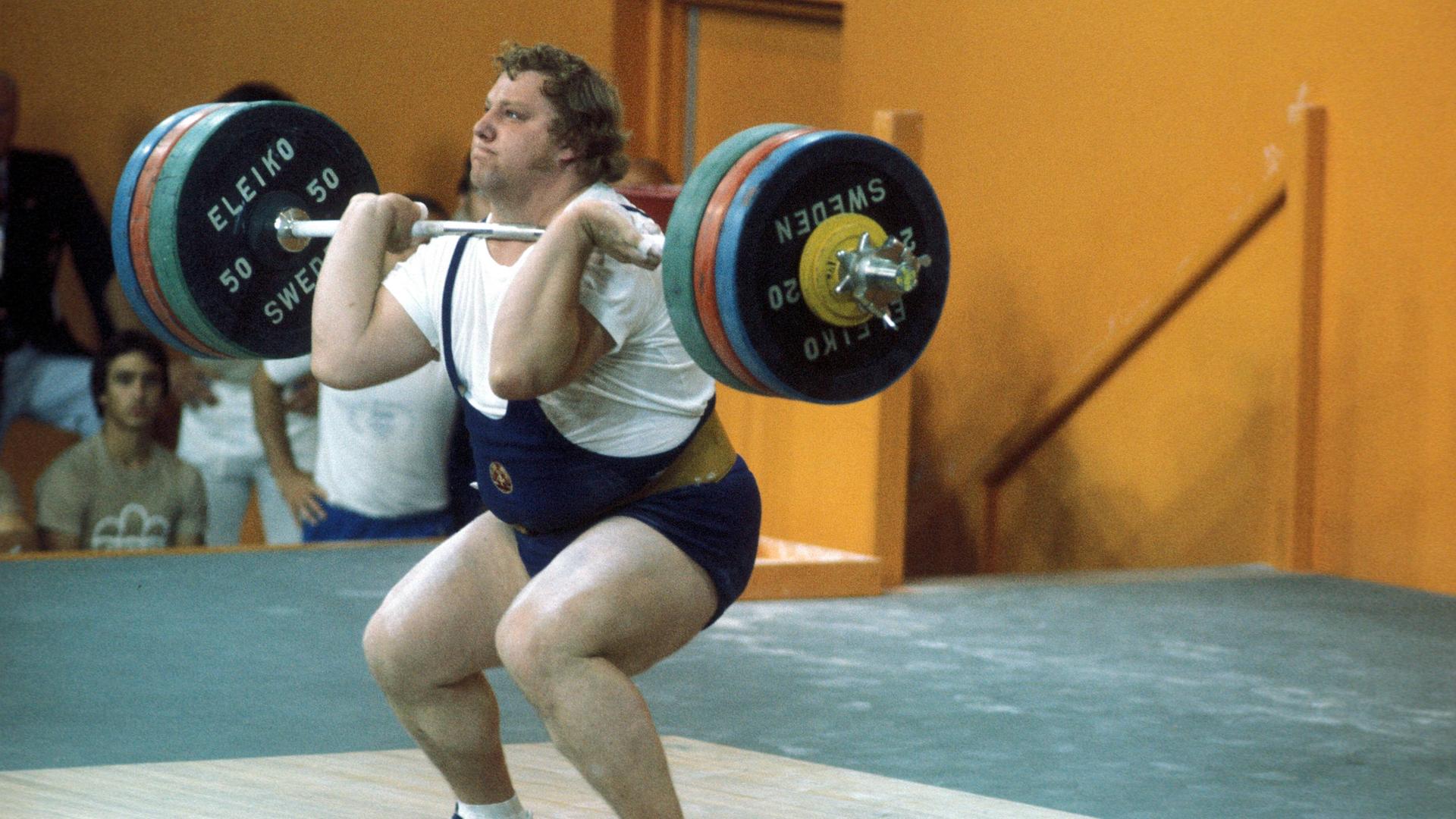 Der Gewichtheber Gerd Bonk bei den Olympischen Spielen 1976
