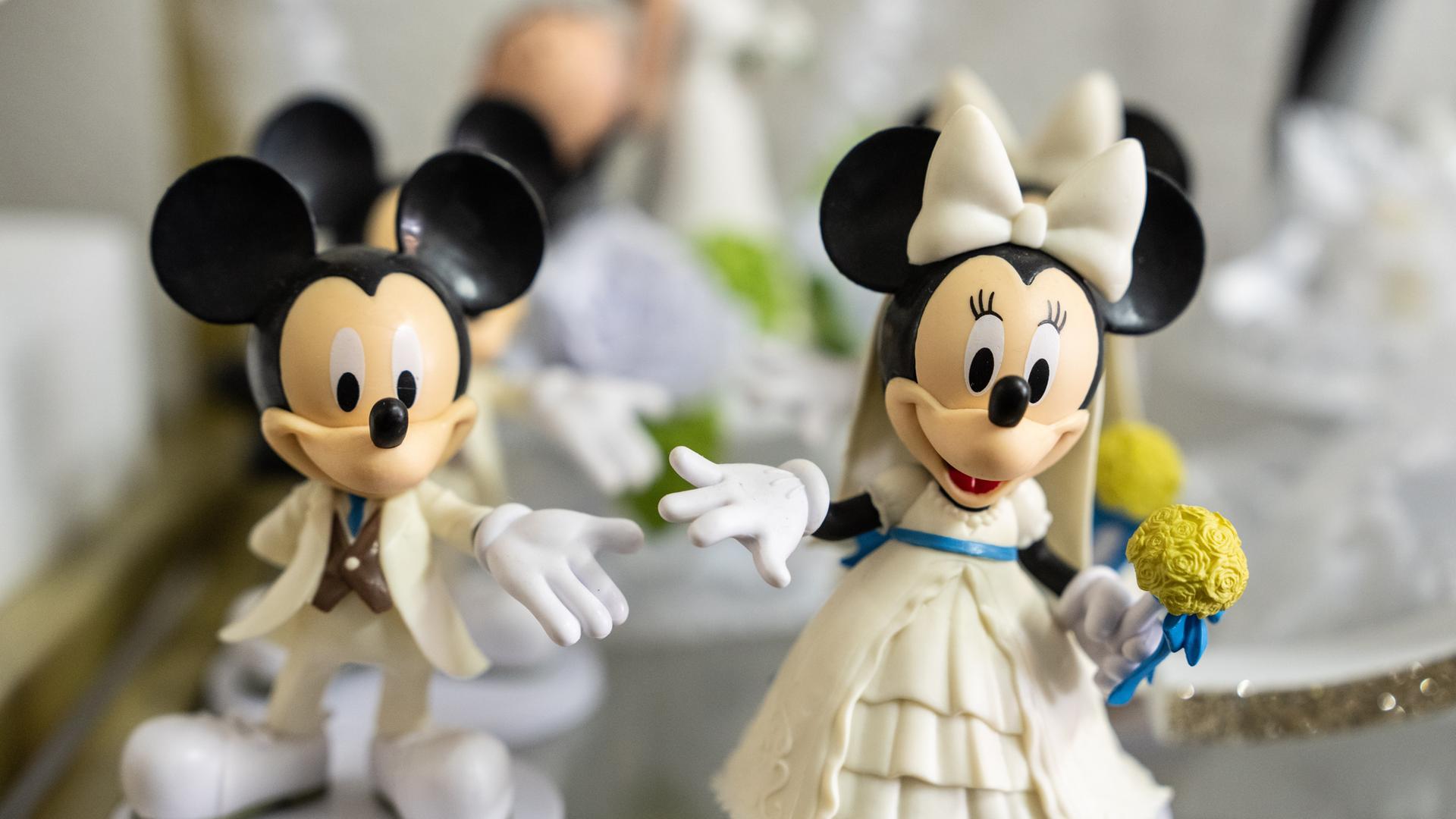 Micky Maus und Minnie Maus als Hochzeitsfiguren