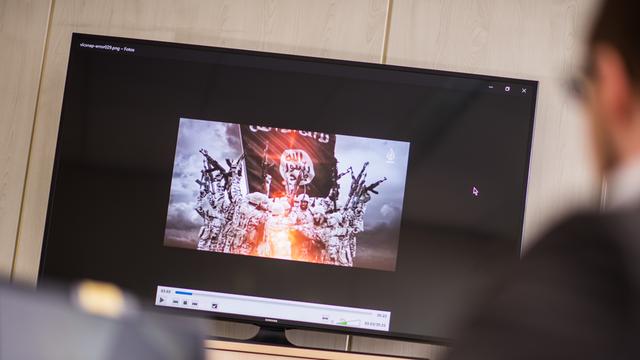 01.03.2018, Rheinland-Pfalz, Mainz: Christoph Günther, Institut für Ethnologie und Afrikastudien an der Johannes-Gutenberg-Universität, forscht zu Thema "Dschihadismus im Internet" an seinem PC. Günther leitet die Nachwuchsforschergruppe "Dschihadismus…