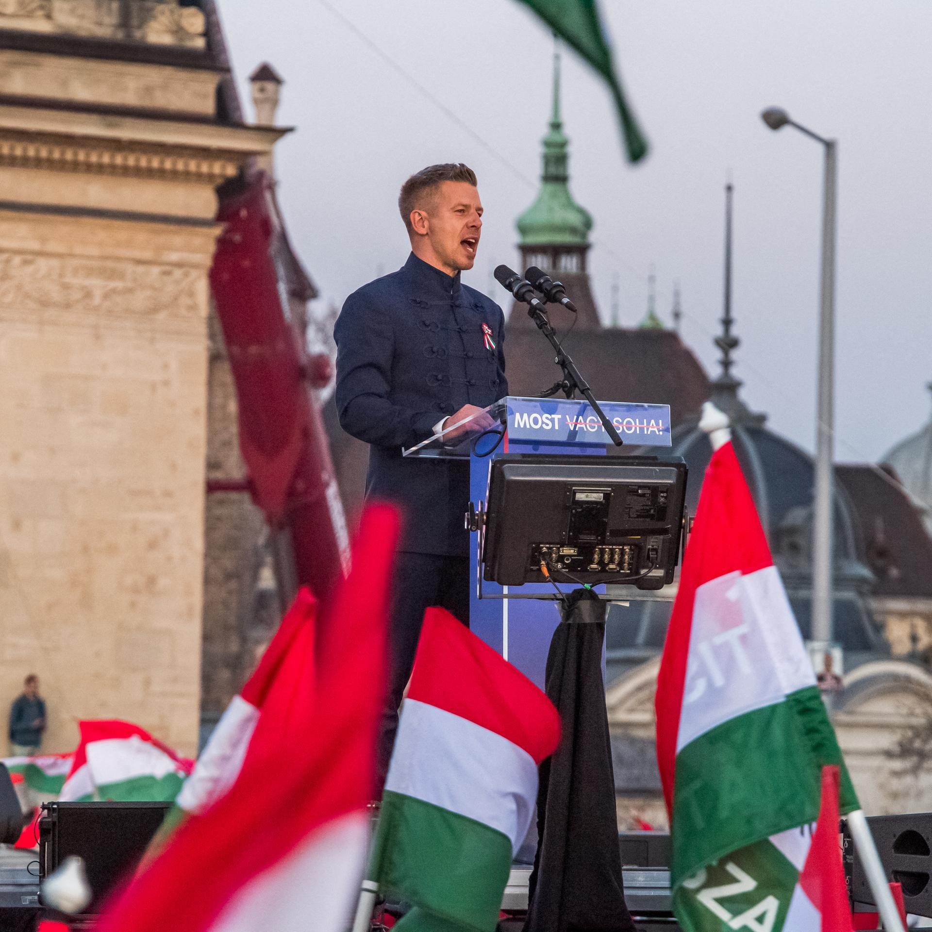 Orbán oder Magyar - Ungarn wählt neues Parlament