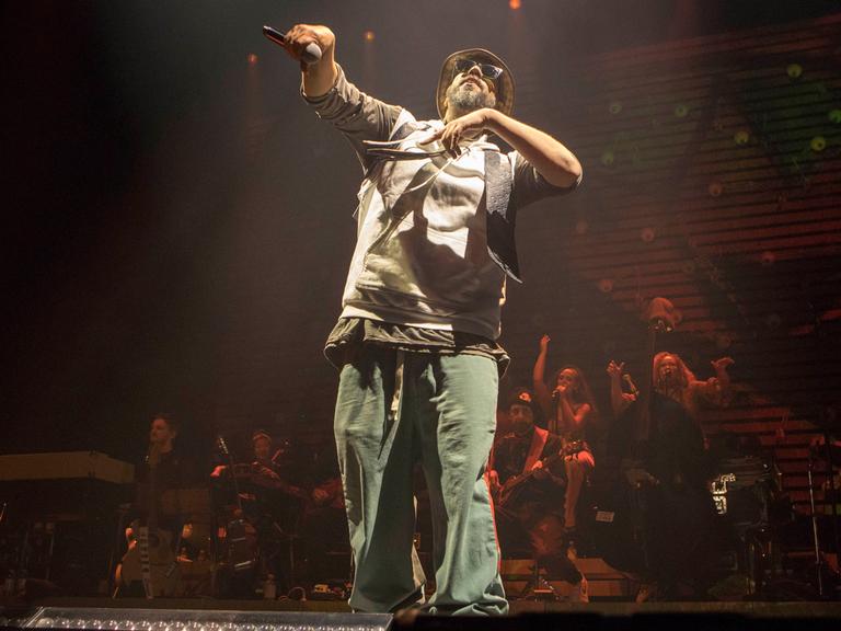 Samy Deluxe bei einem Konzert am 19.12.2019 in Hamburg, Barclaycard Arena.