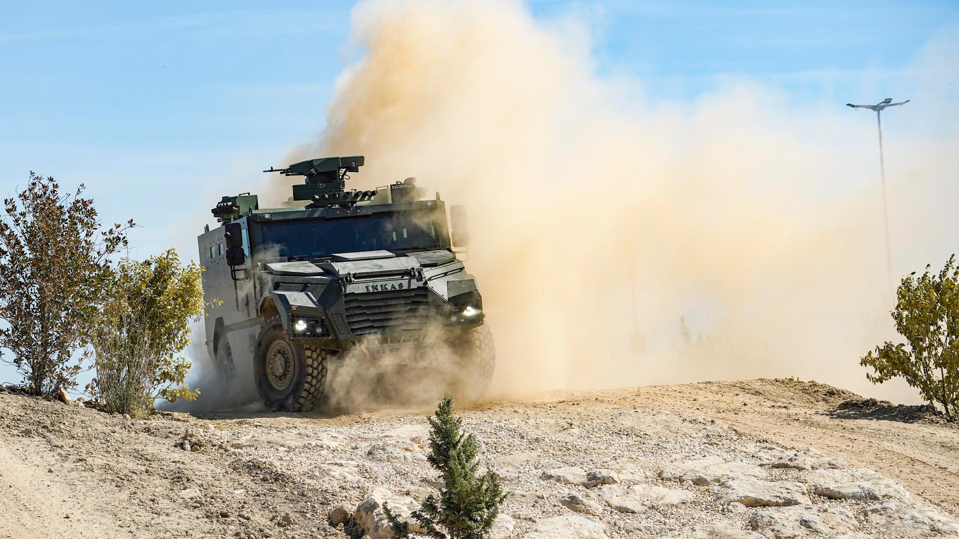 Ein IFV des Typs M1 vom Hersteller KNDS während einer Test- und Demonstrationsfahrt Ein IFV des Typs M1 vom Hersteller KNDS während einer Test- und Demonstrationsfahrt