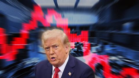 US-Präsident Donald Trump ist vor einer roten Börsenkurve zu sehen, die steil bergab geht.