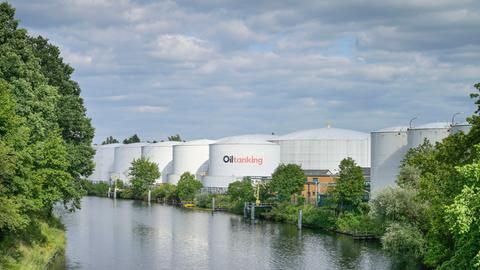 Öltanks am Teltowkanal, Lankwitz