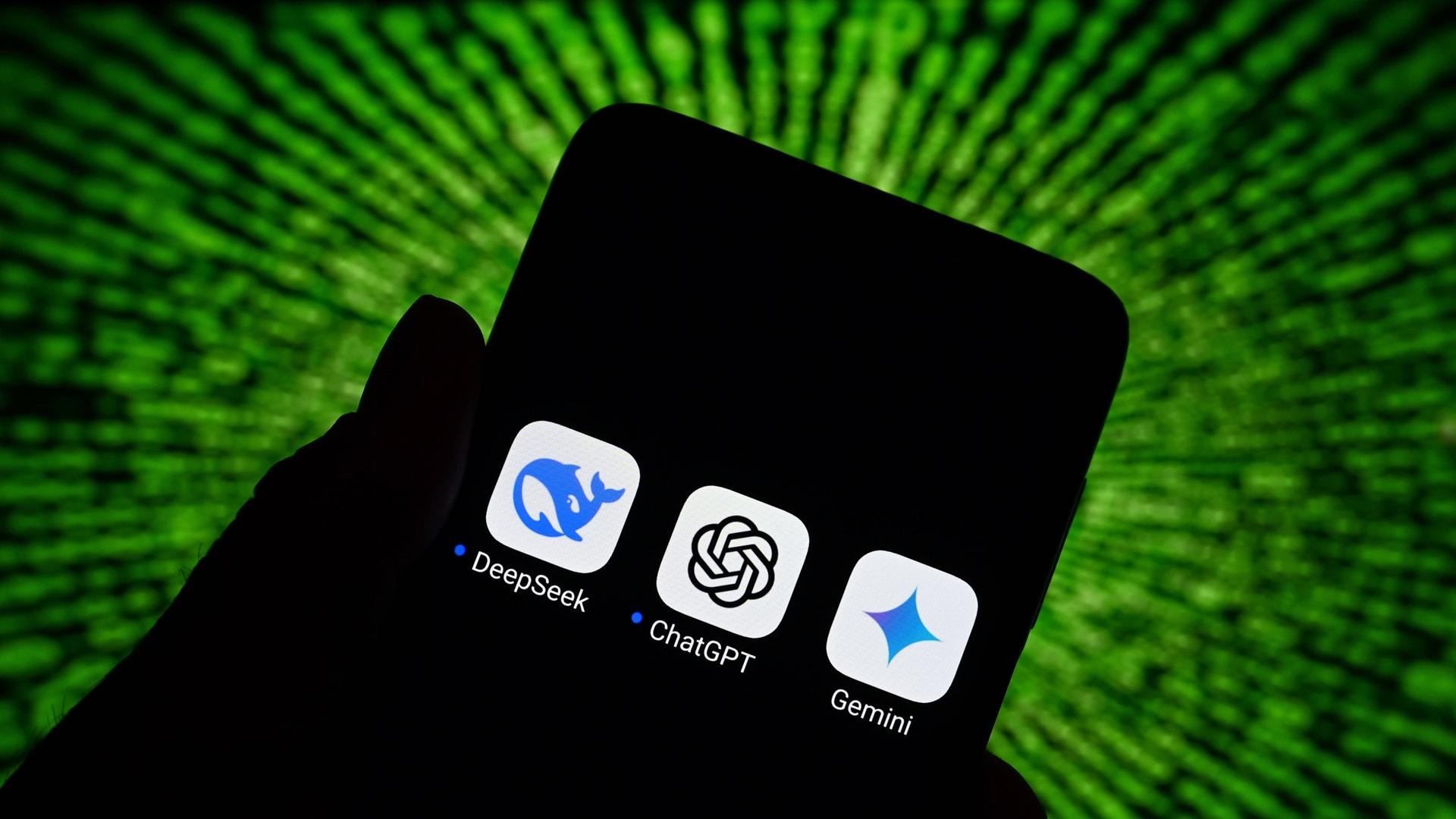 Ein Display mit Apps, die mit KI arbeiten wie ChatGPT und Deepseek