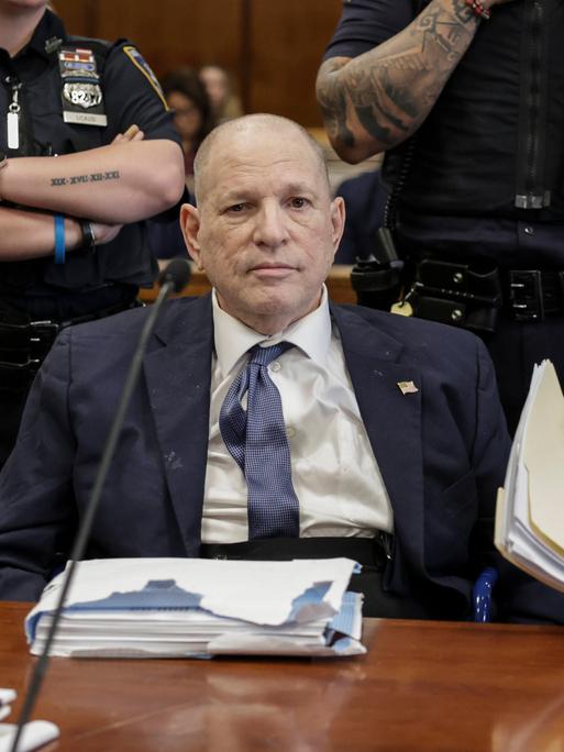 Der ehemalige Filmproduzent Harvey Weinstein bei einer Anhörung vor dem Strafgerichtshof in Manhattan, New York City. 