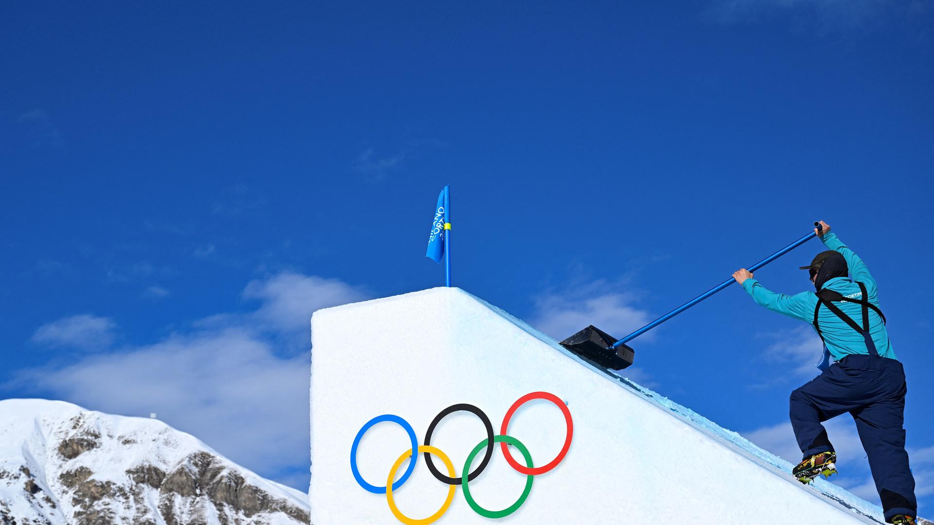 Vorbereitungen für das Freestyle Skiing bei den Olympischen Winterspielen 2026