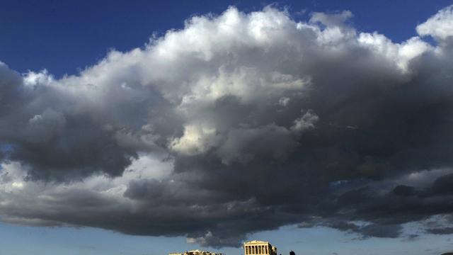 Der Parthenontempel der Akropolis in Athen im Abendlicht