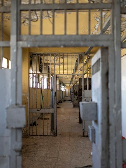 Das Bild zeigt einen Gang zu Gefängniszellen im Gefängnis Saidnaya in Damaskus. Das Bild zeigt einen Gang zu Gefängniszellen im Gefängnis Saidnaya in Damaskus.