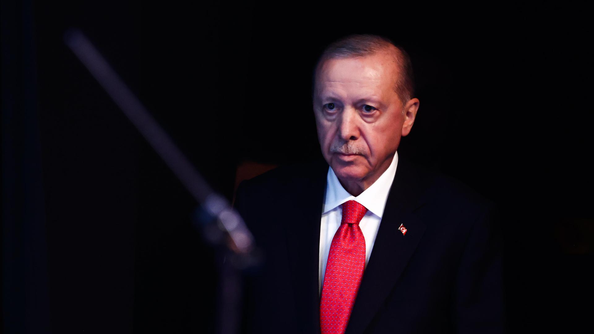 Der türkische Präsident Recep Tayyip Erdoğan bei einer Pressekonferenz während des NATO-GIpfels in Ankara, 8. Juli 2026. Der türkische Präsident Recep Tayyip Erdoğan bei einer Pressekonferenz während des NATO-GIpfels in Ankara, 8. Juli 2026.