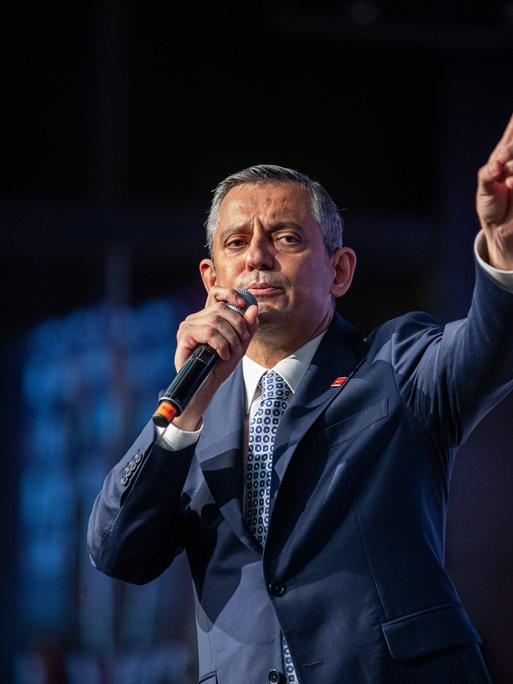 Der Vorsitzende der größten Oppositionspartei der Türkei, CHP, Özgür Özel