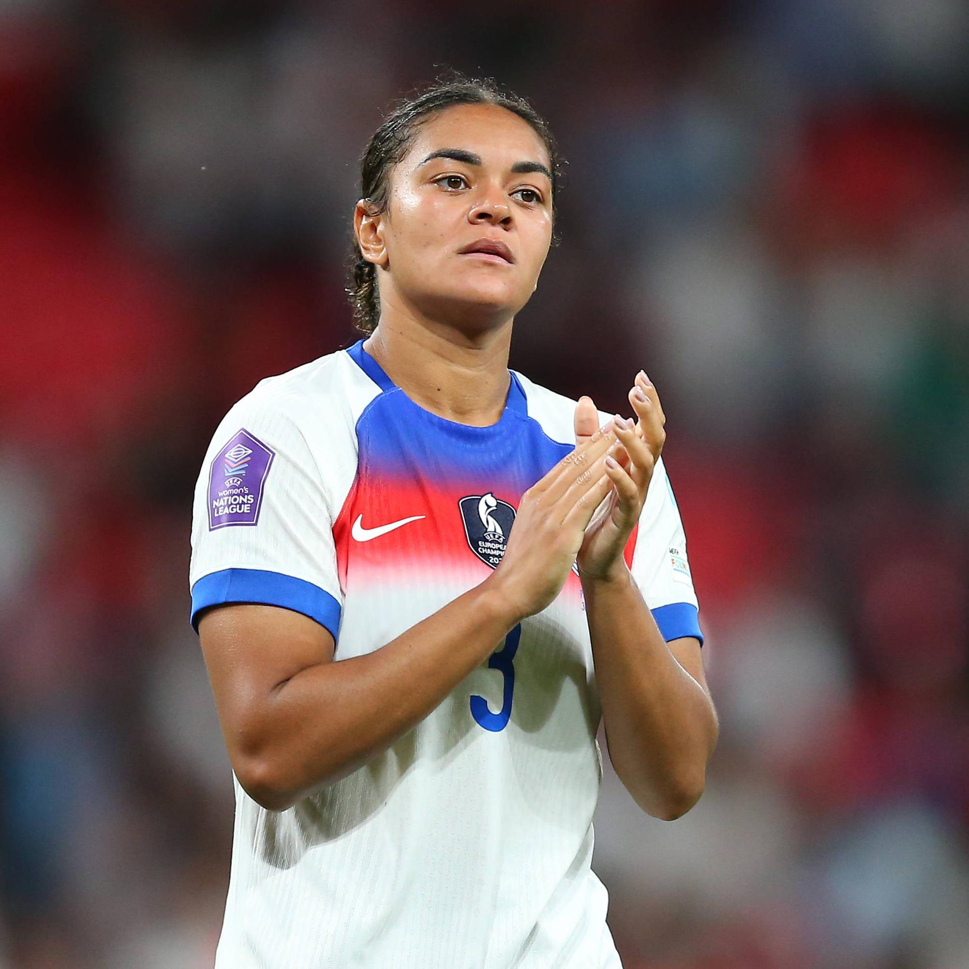 Rassismus gegen Nationalspielerin - Urteil im Fall Jess Carter