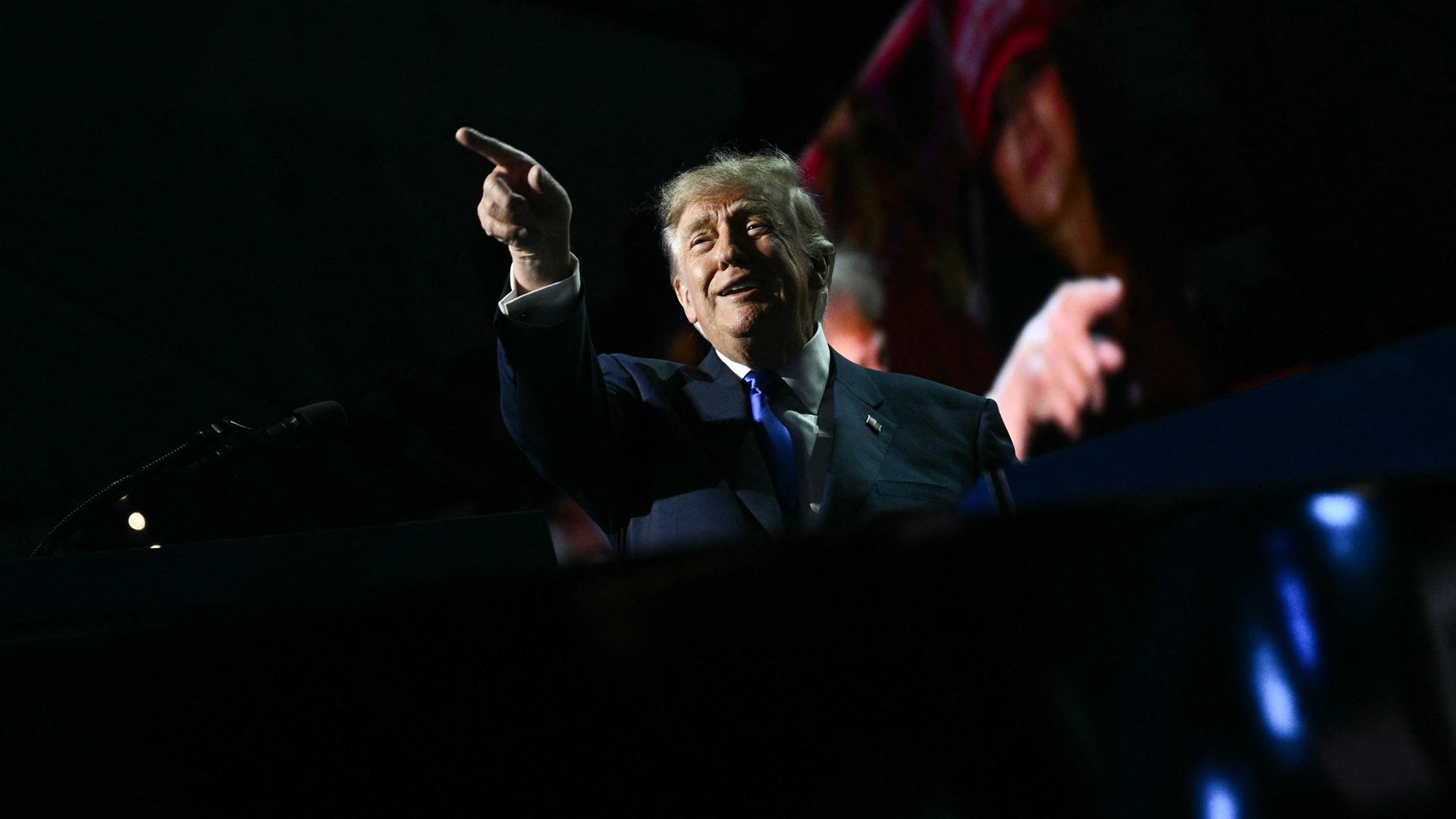 Donald Trump während der Republican National Midterm Convention in Dallas Donald Trump während der Republican National Midterm Convention in Dallas