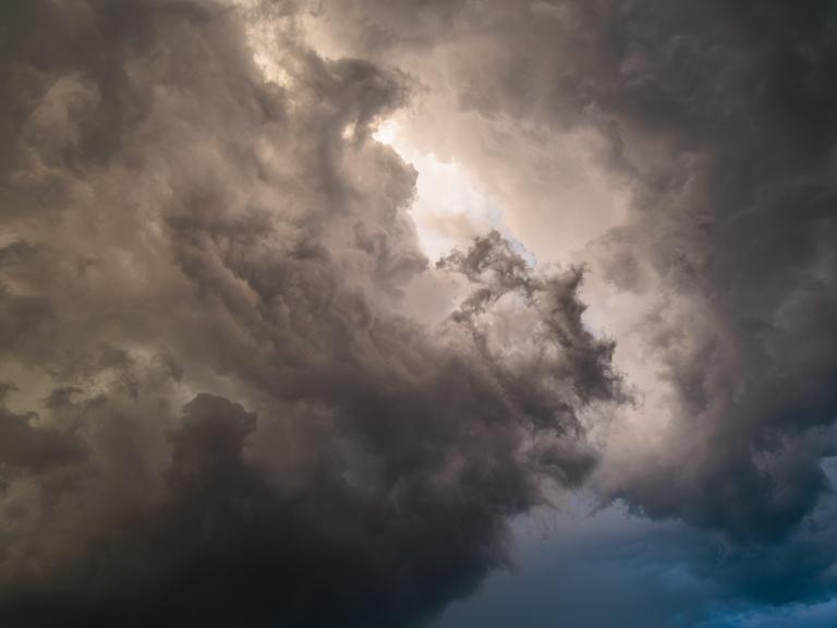 Der Himmel: In verschiedenen Weltreligionen ist er ein Ort der Erlösung Der Himmel: In verschiedenen Weltreligionen ist er ein Ort der Erlösung